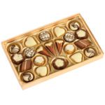 Lindt Pralin S Hell Amp Zart 200g 1